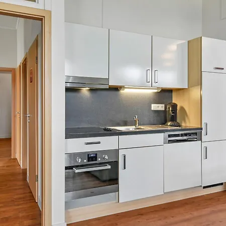 Holiday home Comfort 12-person In The Landal Village Leau Dheure