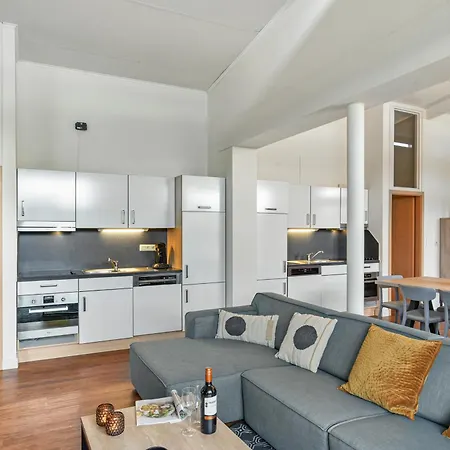 Comfort 12-person In The Landal Village Leau Dheure Froidchapelle