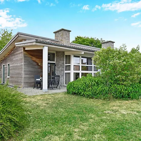 Holiday home Comfort 12-person In The Landal Village Leau Dheure *