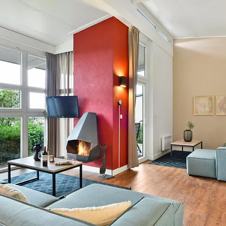 Comfort 12-person In The Landal Village Leau Dheure Froidchapelle