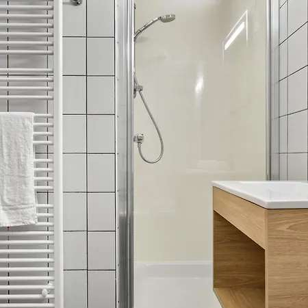 Comfort 12-person In The Landal Village Leau Dheure